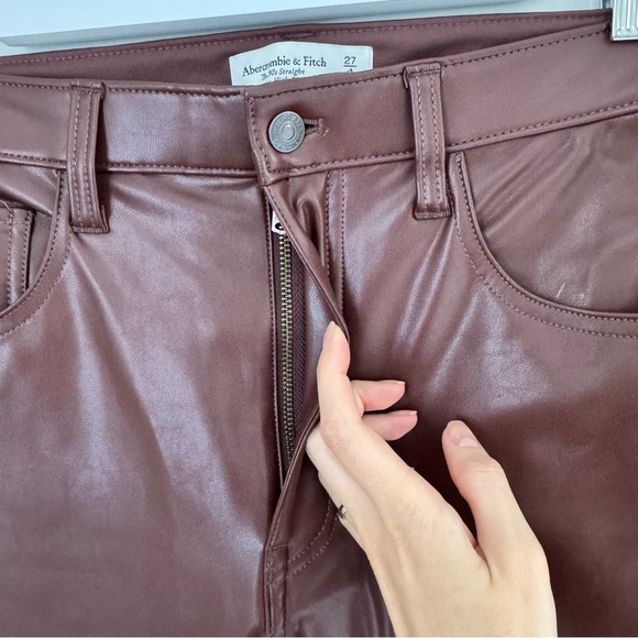 Abercrombie & Fitch The 90s Straight ultra high rise Vegan Leather Pants 27/4L - Picture 8 of 14